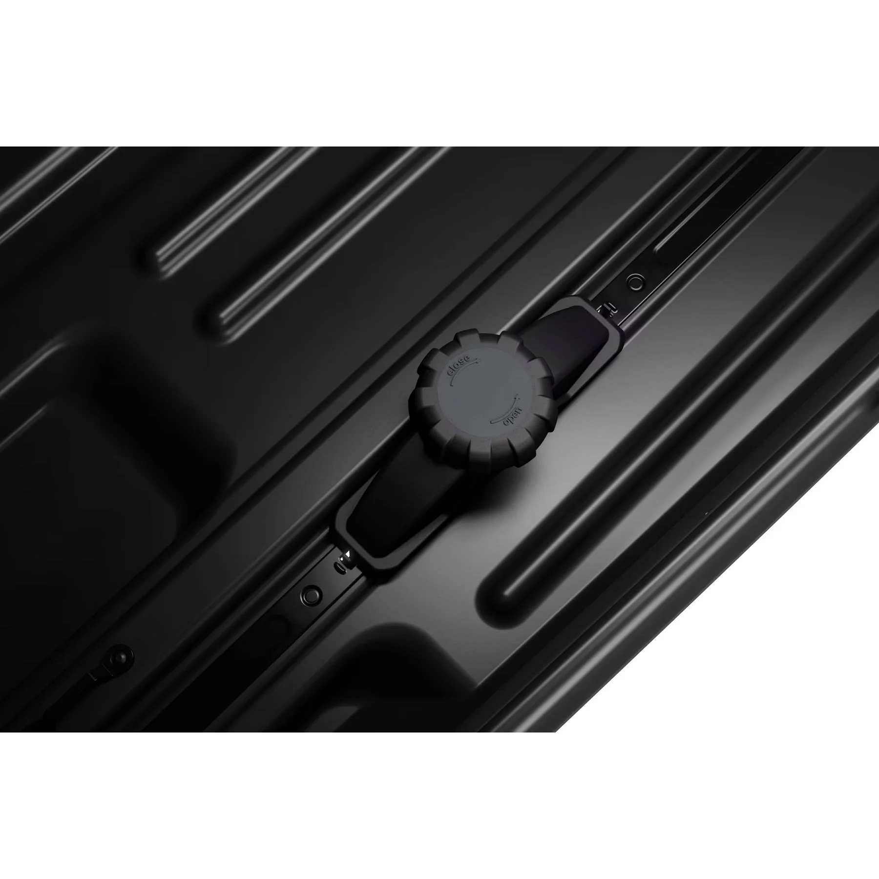 Roof Rack Accessory: Cargo Box - Image 14